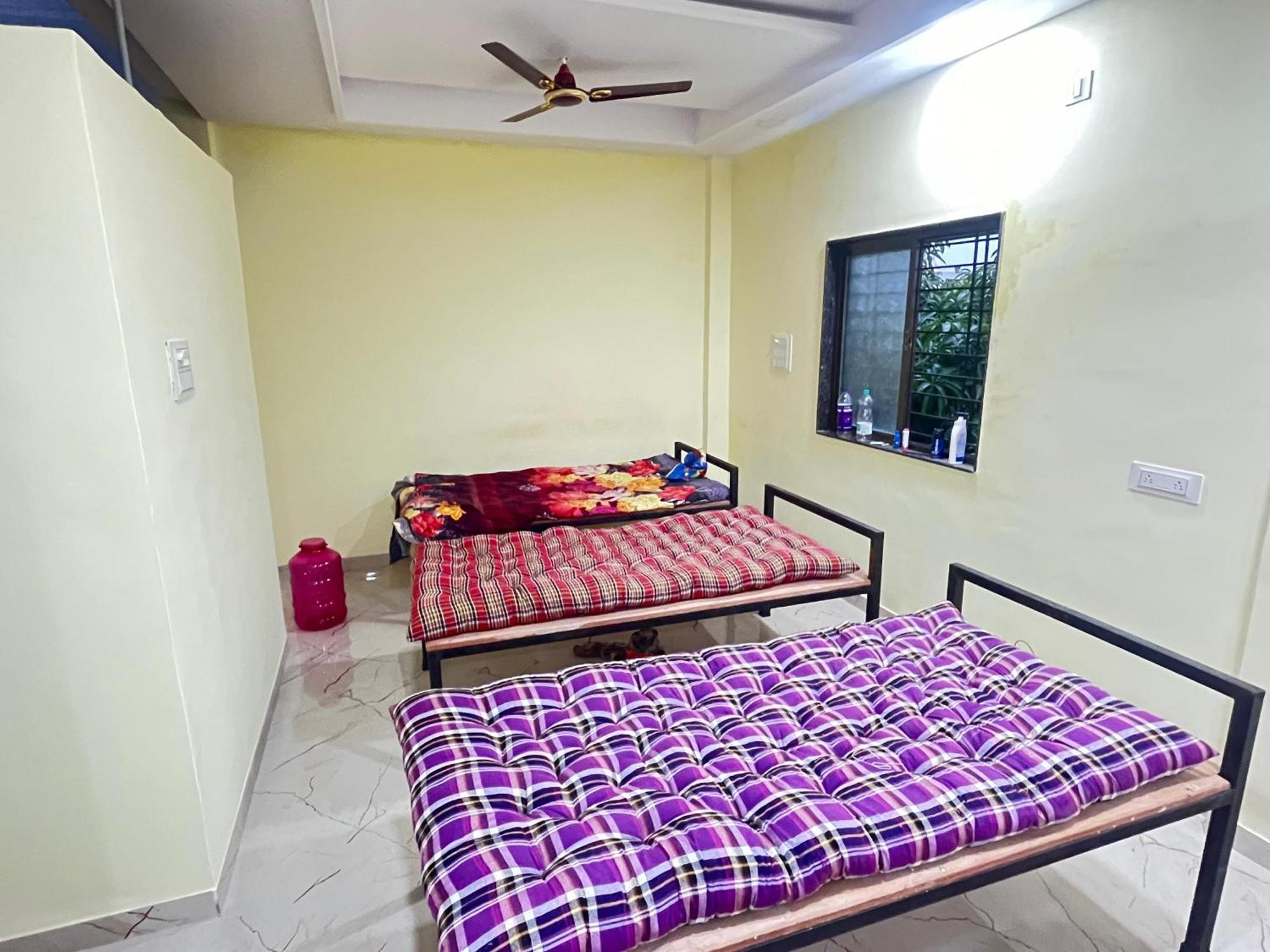 Shree Swami Samarth Pg Rooms For Boys Szolápur Kültér fotó